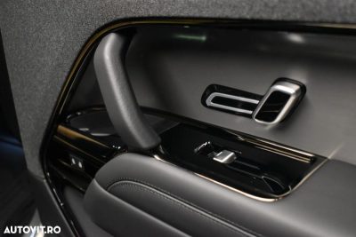 Land Rover Range Rover Sport 3.0 I6 D300 MHEV Dynamic SE — fotografia 17