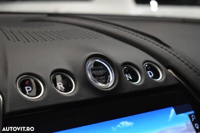 Aston Martin DBX — photo 17