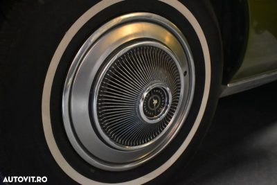 Ford Thunderbird — photo 19