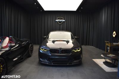 BMW M5 AT — fotografia 1
