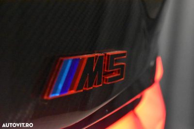 BMW M5 AT — fotografia 32