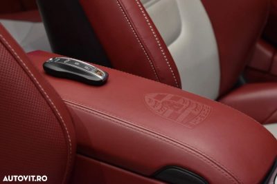 Porsche 911-TURBO-S PDK — photo 21