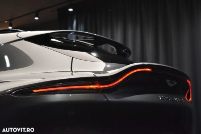 Aston Martin DBX — photo 24