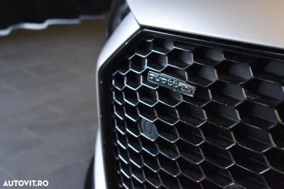 Audi R8 — photo 21