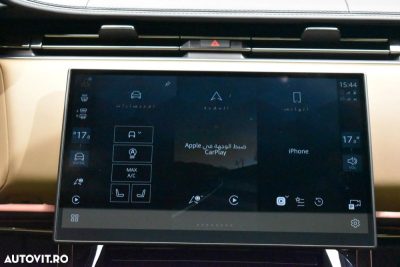 Land Rover Range Rover Sport 3.0 I6 D300 MHEV Dynamic SE — fotografia 19