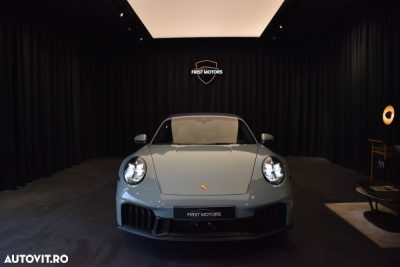 Porsche 911 4 GTS PDK — fotografia 1