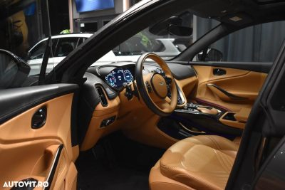 Aston Martin DBX — photo 4
