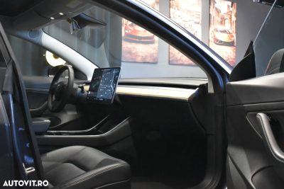 Tesla Model 3 Standard Reichweite Plus Hinterradantrieb — photo 9