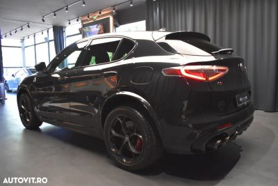 Alfa Romeo Stelvio 2.9 V6 Turbo AWD AT8 Quadrifoglio — fotografia 4