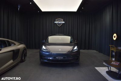 Tesla Model 3 Standard Reichweite Plus Hinterradantrieb — photo 1