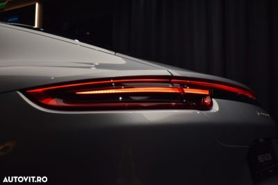 Porsche Panamera 4 — photo 30