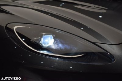 Aston Martin DBX — photo 23
