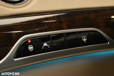 Mercedes-Benz S 560 4MATIC Long Aut. — photo 19