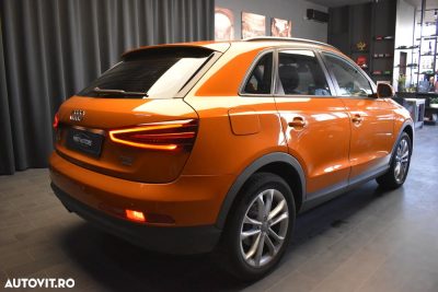 Audi Q3 2.0 TFSI Quattro S tronic — fotografia 5