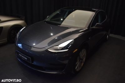 Tesla Model 3 Standard Reichweite Plus Hinterradantrieb — photo 3